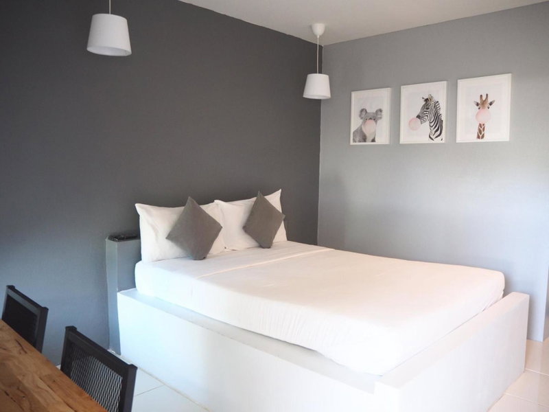 Sichon Modern House Hotel, Sichon, Thailand