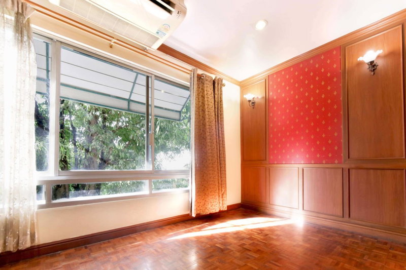 Studio Suite by Royal Ivory Nana, Bangkok, Thailand