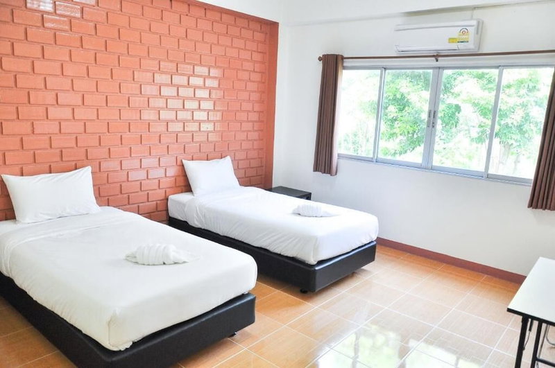 Budsarakam Place Hotel, Chanthaburi, Thailand