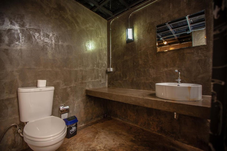 BR2 House Resort, Phayao, Thailand