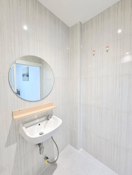The Zai Apartment, Ban Krathum Lom, Thailand