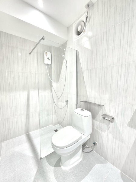 The Zai Apartment, Ban Krathum Lom, Thailand