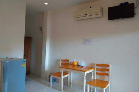 Review Resort, Bang Sare, Thailand