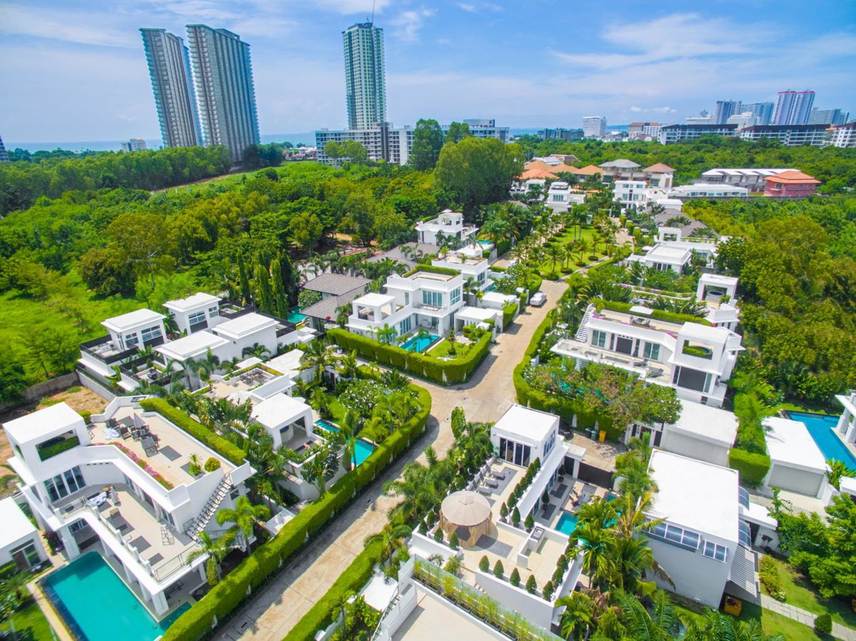 Hotel · Villas In Pattaya, Jomtien Beach