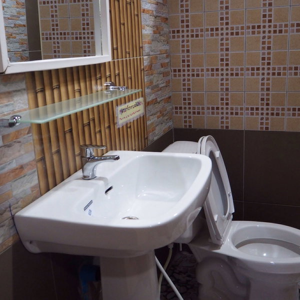 Bansuan Thanormpat Resort, Saraphi, Thailand
