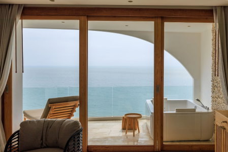 Elite Atoll Beachfront Hotel, Khanom, Thailand