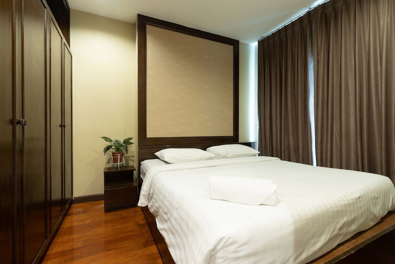 Greenview Ekkamai 10, Bangkok, Thailand