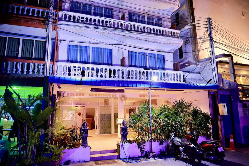 Golden Guesthouse, Cha-am, Thailand