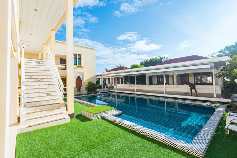 Baan Talay See Cream Resort, Samut Songkhram, Thailand