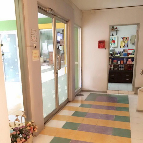 Thanapa Mansion - Hostel, Bangkok, Thailand