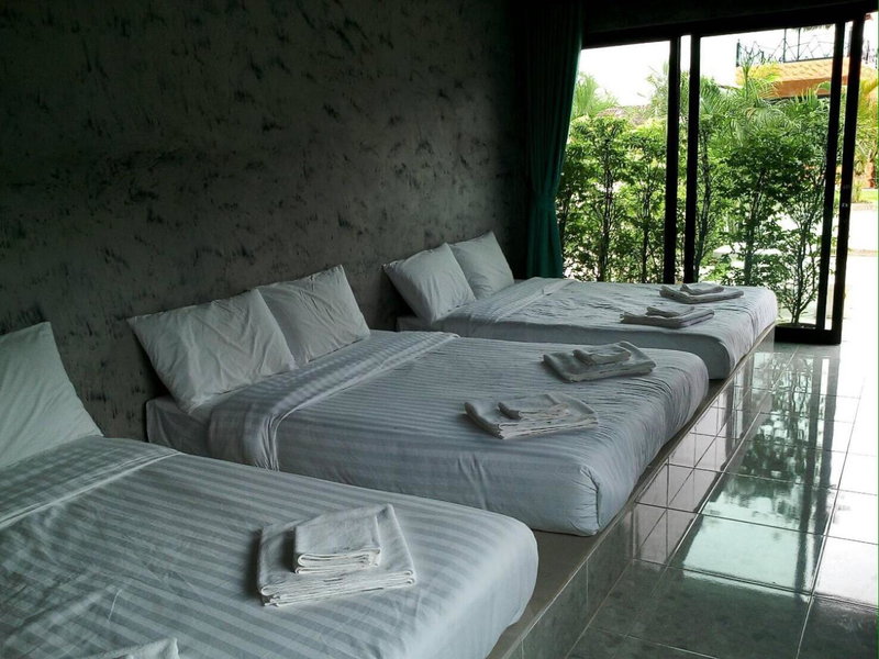 Irak Resort Ao Manao, Klong Wan, Thailand
