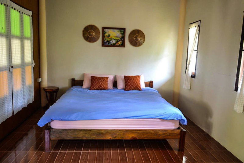 Pai Porpeang Guesthouse, Pai, Thailand