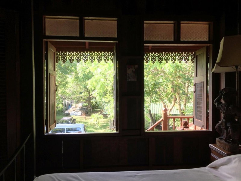 Ruen Thai Rim Haad, Klaeng, Thailand