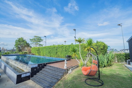 Nutchana Hill Boutique Hotel, Hat Yai, Thailand