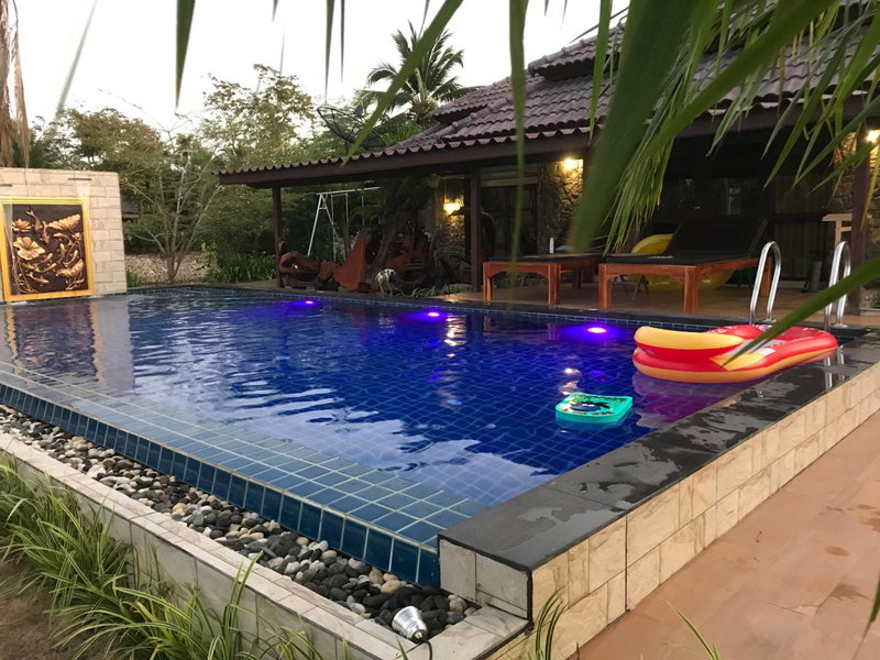 Rock Garden E28 4 bedroom Pool villa, Mae Pim, Thailand