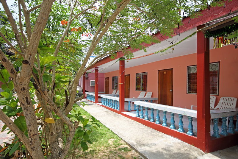 Gypsy Village 2, Ko Phi Phi, Thailand