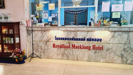 Royal Land Mae Klong Hotel, Samut Songkhram, Thailand