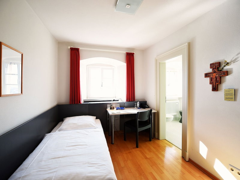 Tagungskloster Frauenberg, Fulda, Germany