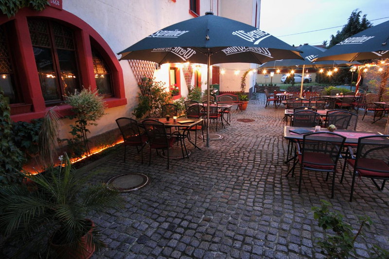 Gasthof und Hotel Roter Hirsch, Claußnitz, Germany
