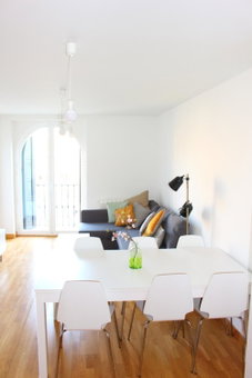 Aloha Apartamentos, Pamplona, Spain