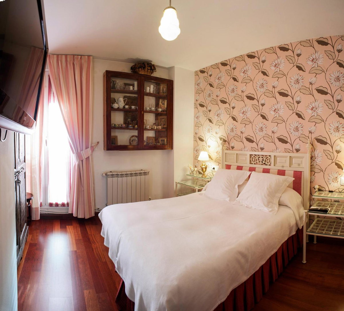 Hostal Rual, Spain