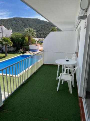 Apartamentos Cana Sofía, Cala Llonga, Spain