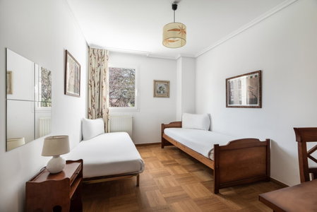 Apartamentos El Cid, Burgos, Spain