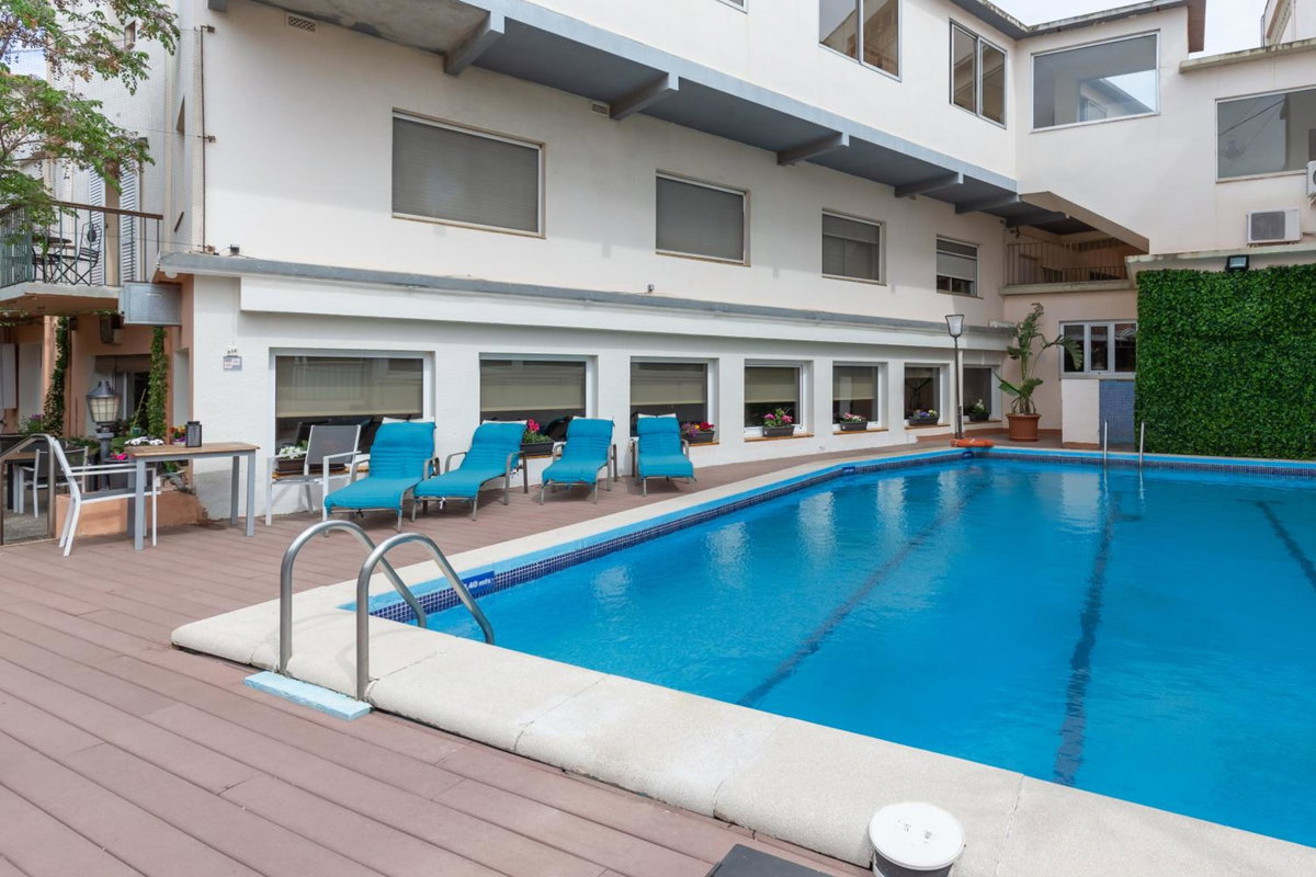Hotel Travé, Spain