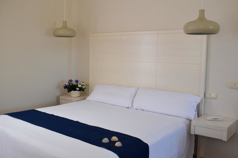 Aparthotel Novo Sancti Petri, Chiclana de la Frontera, Spain
