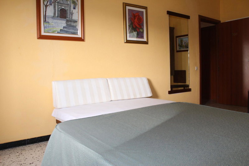 Hotel Olympia, Las Palmas de Gran Canaria, Spain