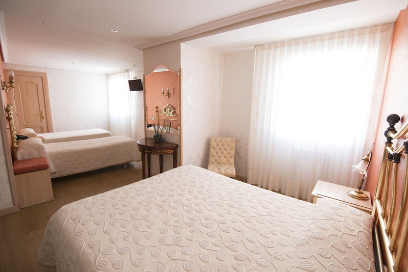 Hotel Julia, Aranda de Duero, Spain
