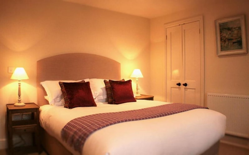 Cat and Custard Pot Inn, Tetbury, United Kingdom
