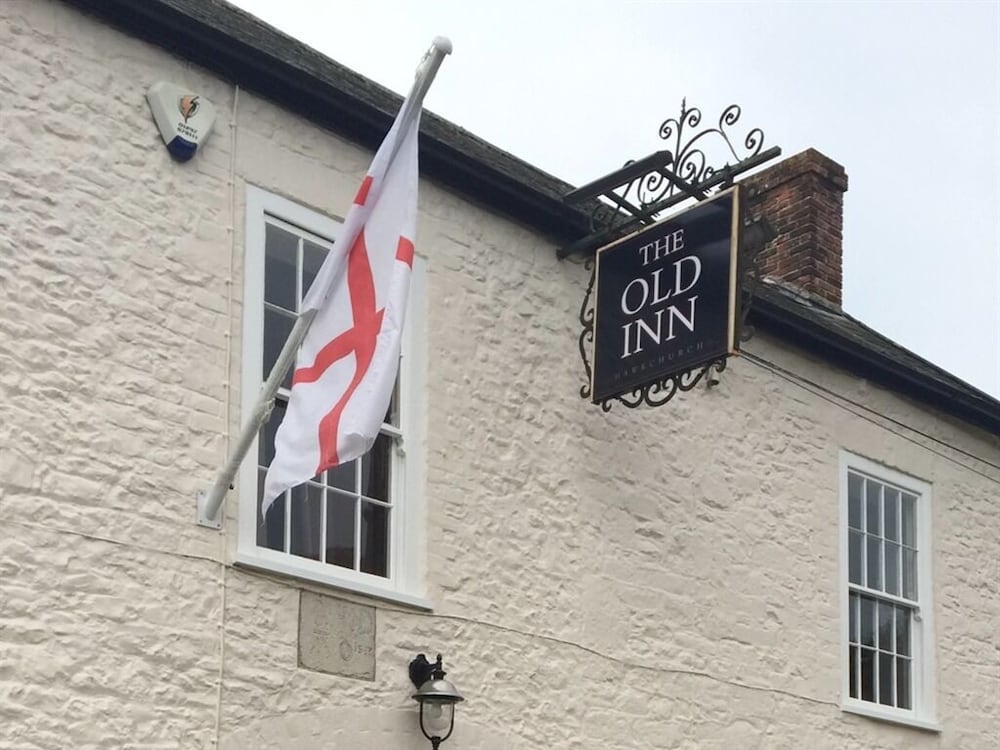 Hotel · The Old Inn, Axminster