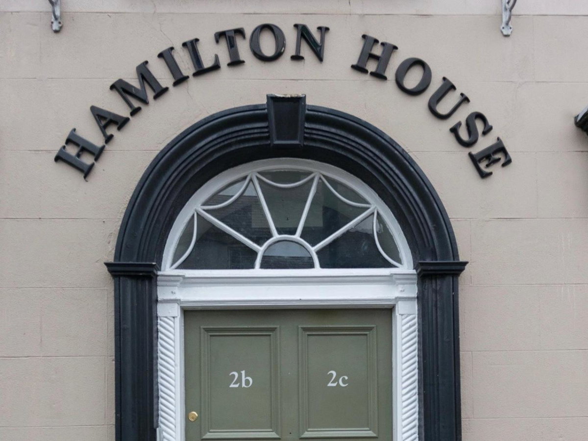 Hotel · Hamilton House Holiday Apartment, Killyleagh