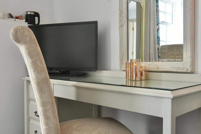 The Lough & Quay Accommodation Seaside Property, Warrenpoint, United Kingdom