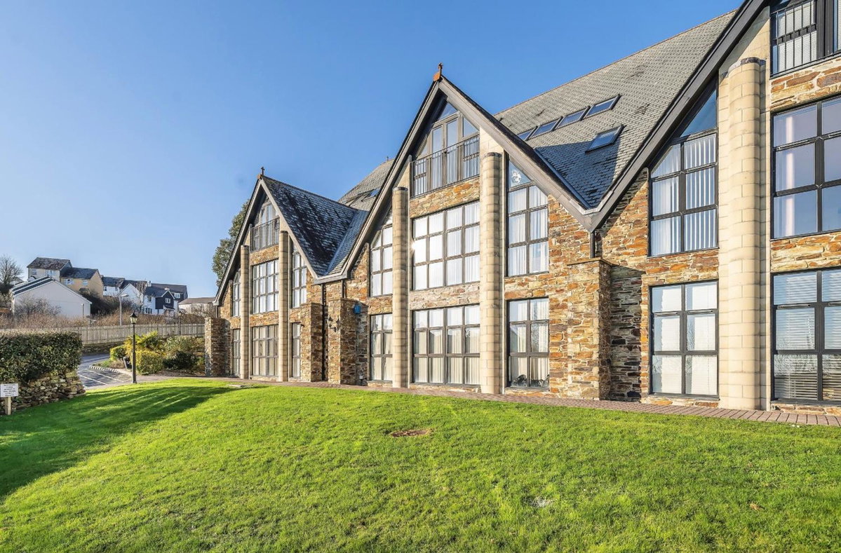 Pochin House Collections, United Kingdom