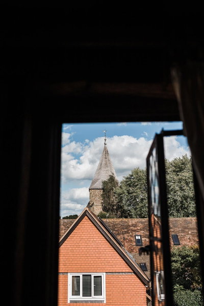 Taylour House - Edenbridge, sleeps 10, historic, unique yet modern, Kent, United Kingdom