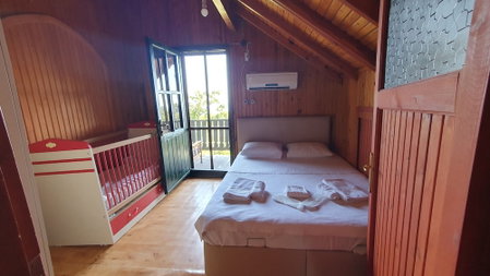Albatross Dağ Evleri Butik Otel, Edremit, Turkey