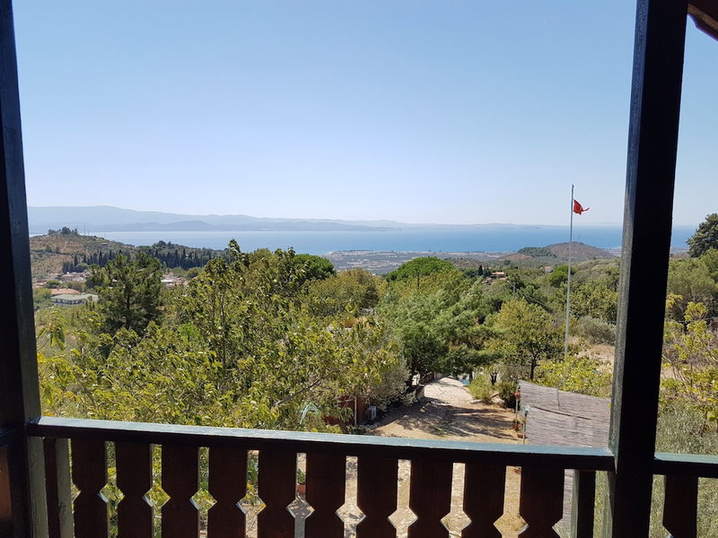 Albatross Dağ Evleri Butik Otel, Edremit, Turkey