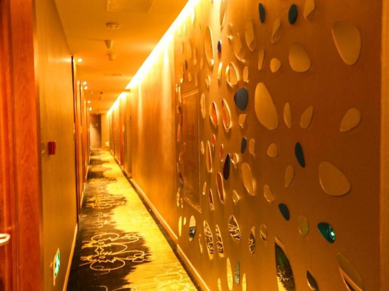 Super 8 Hotel Beijing South Railway Station Majiabao Metro Station, Beijing, China