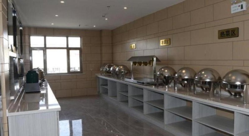 Green Tree Inn Express Inner Mongolia Ulan Qab High-Speed Railway Station, Ulanqab, China