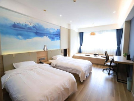 VX Hotel Jiangsu Taizhou Xinghua RT-Mart, Xinghua, China