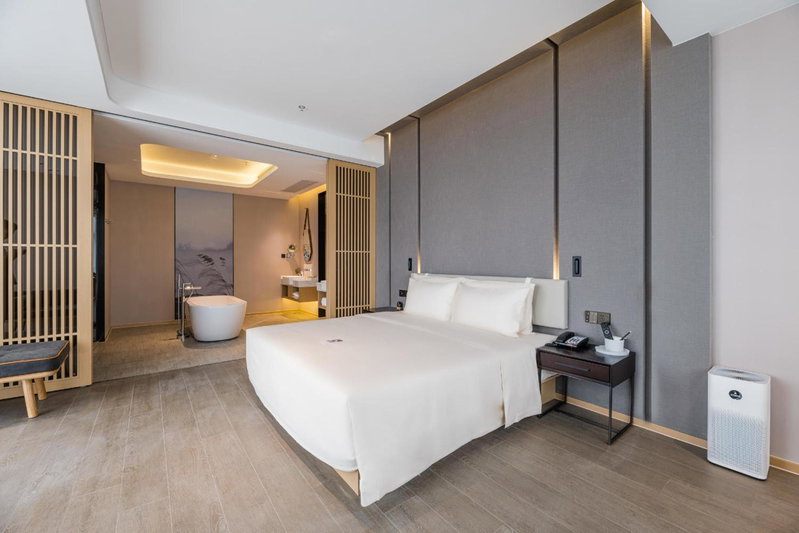 Atour Hotel Wuxi Coast City, Wuxi, China