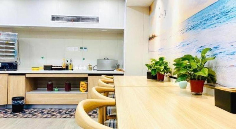 Green Tree Inn Express Jiangsu Taizhou Xinghua RT-Mart, Xinghua, China