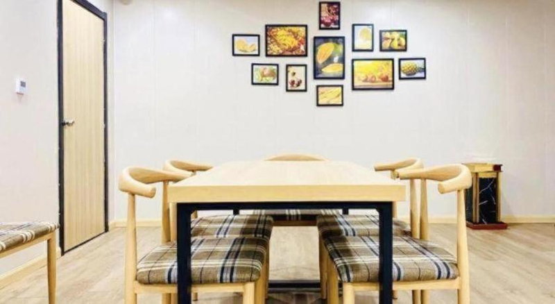 Green Tree Inn Express Jiangsu Taizhou Xinghua RT-Mart, Xinghua, China