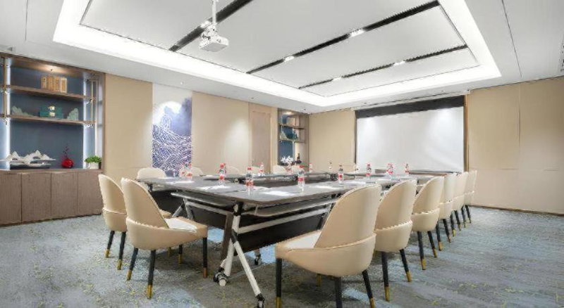 Echeng Hotel Shenzhen Tian'an Cloud Valley Huawei Base, Shenzhen, China