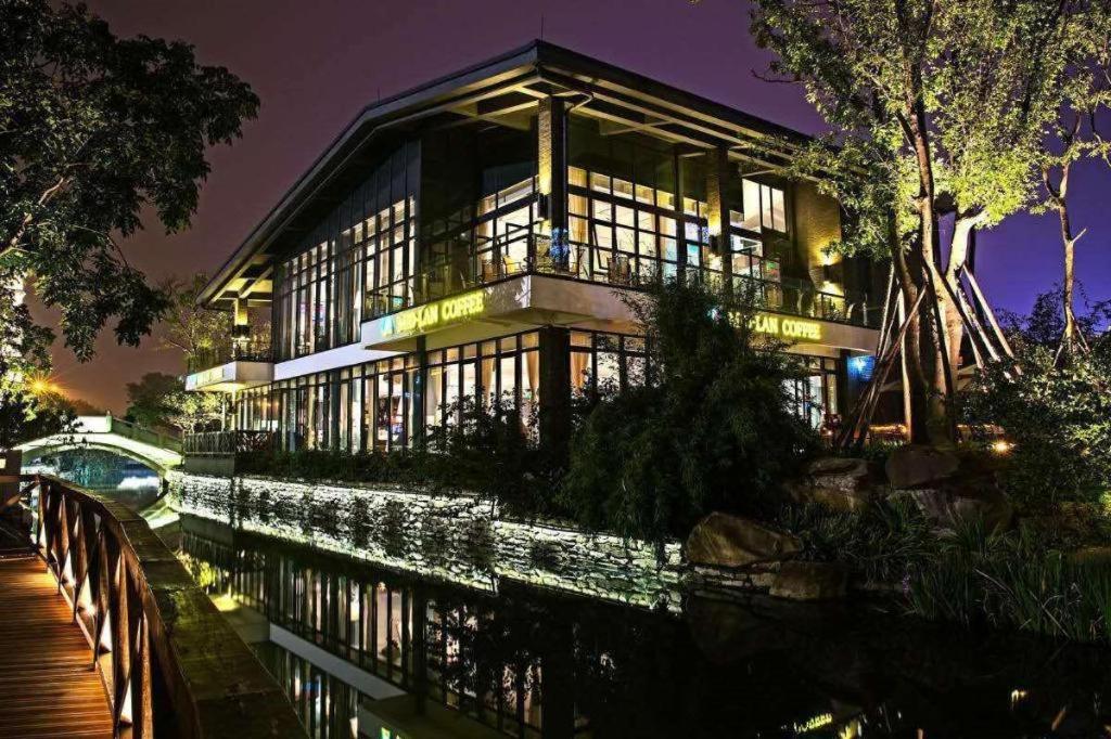 7Days Premium Chengdu New Century Global Centre New Exhibiton Branch, China