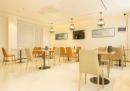 City Comfort Inn Luchuan Hot Spring Plaza High-speed Railway Station, Yulin, China