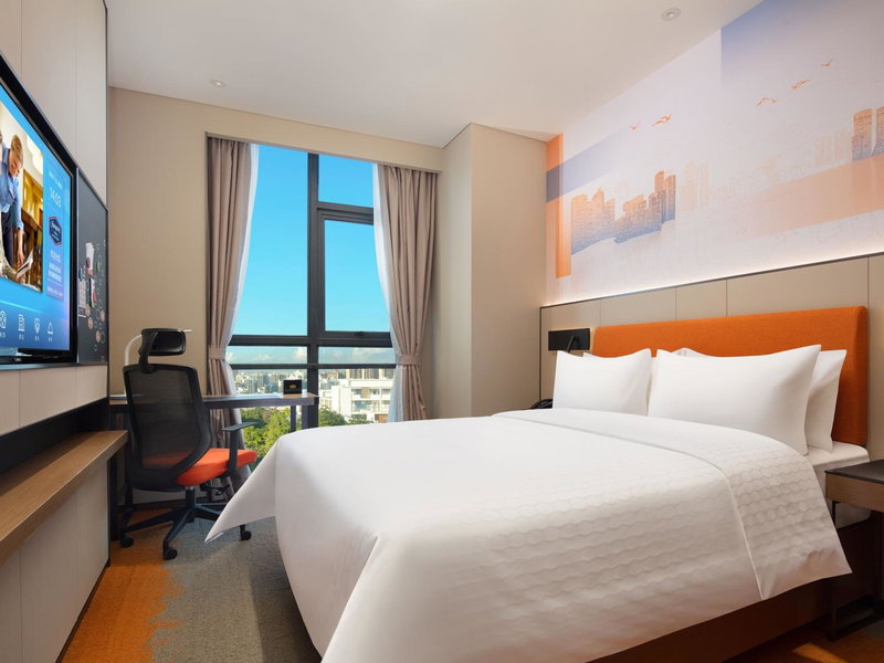 Hampton by Hilton Shenzhen Bao'an Airport, Shenzhen, China