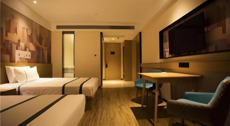 City Comfort Inn Wuhu City Xingyue Square, Wuhu, China